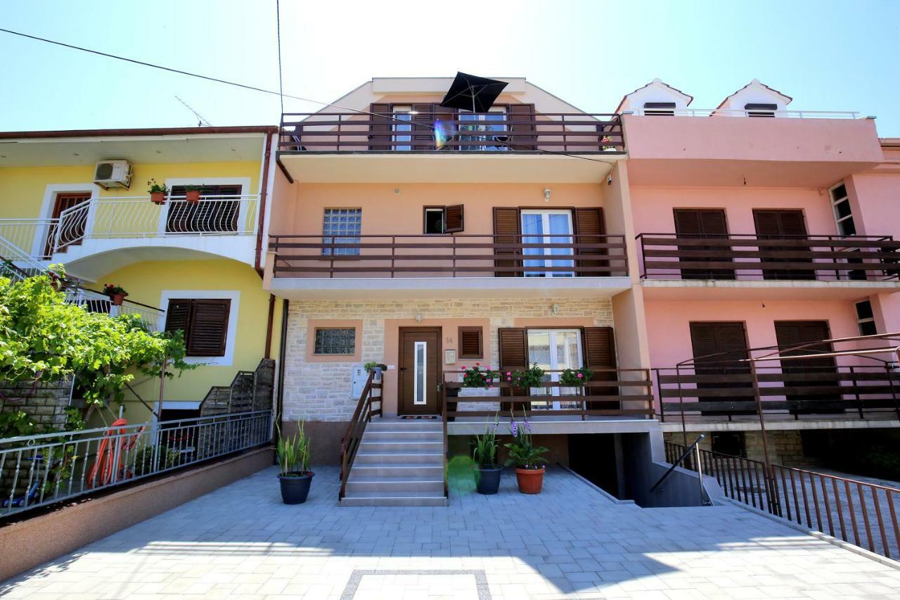 Apartments Mara Zára Kültér fotó